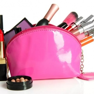 cosmetics))