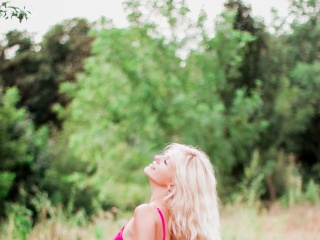 HOT DIVA