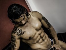 DamienFit Live Webcam on BongaCams
