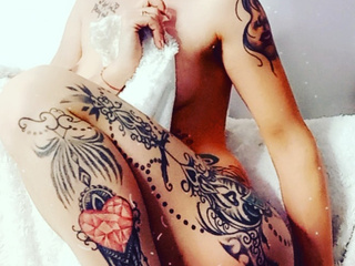 I just want to be your little fuck doll…