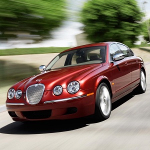 gorgeous car! 