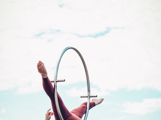Lyra pole