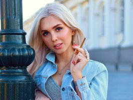 Live Chat with Amoramias on BongaCams