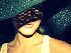 ElenaZed — LIVE on BongaCams