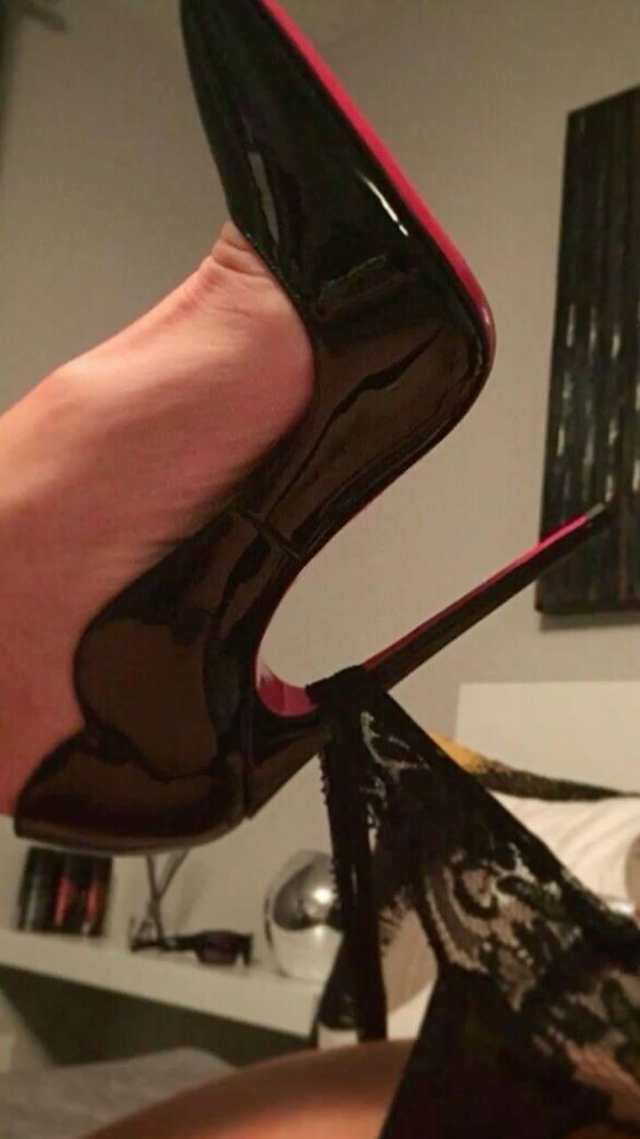 malushka1 take me image: 1