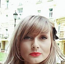 missmonica
