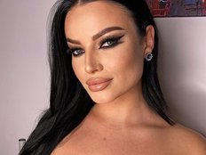 Allana-Doll's avatar