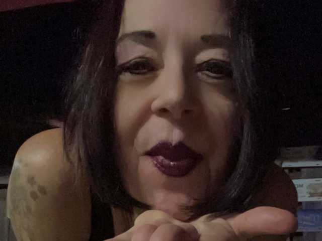 April_XO