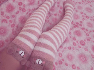 Stockings, legs and feet