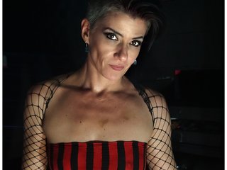 HelloCleo40