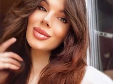 NaimaModel Live Webcam on BongaCams