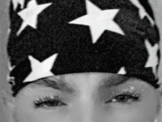 Modelo webcam MakeupDoll