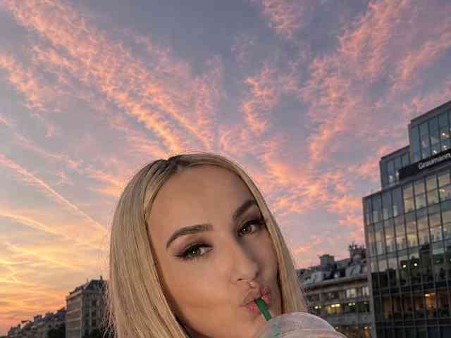Alina-Lovely