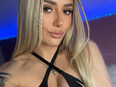 NaughtyBlond4 Live Webcam on BongaCams