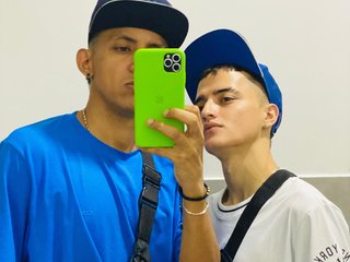 Modèle webcam Skinny23cm