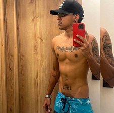 Skinny23cm