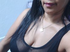 sarah-hot