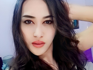 GORGEOUS MISTRESS
