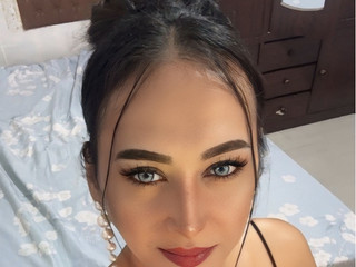 Shaina Gorgeous