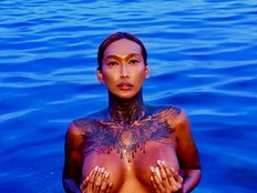 QUEEN_EBONYXxX