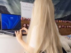 LittleDelora का अवतार