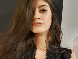 Agatha137 webcam model