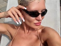 Alisa-Fox Erotik Cam Profil auf Sex-Cam.sex