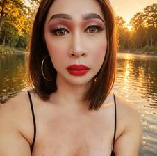 Dominant_Lily