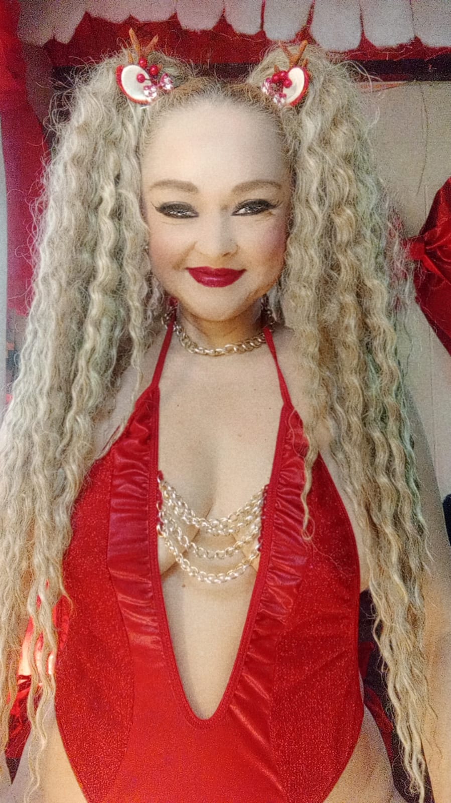 Aleja_Fox Bring fire to my clit image: 1