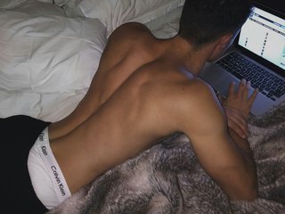 Вебкам-модель alex400g