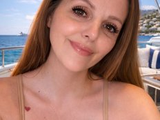 AngelAlone Live Webcam on BongaCams