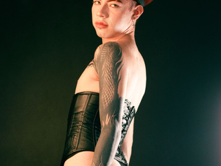 DO YOU LIKE WHAT YOU SEE, BABY?