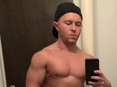 aaron-skye private show