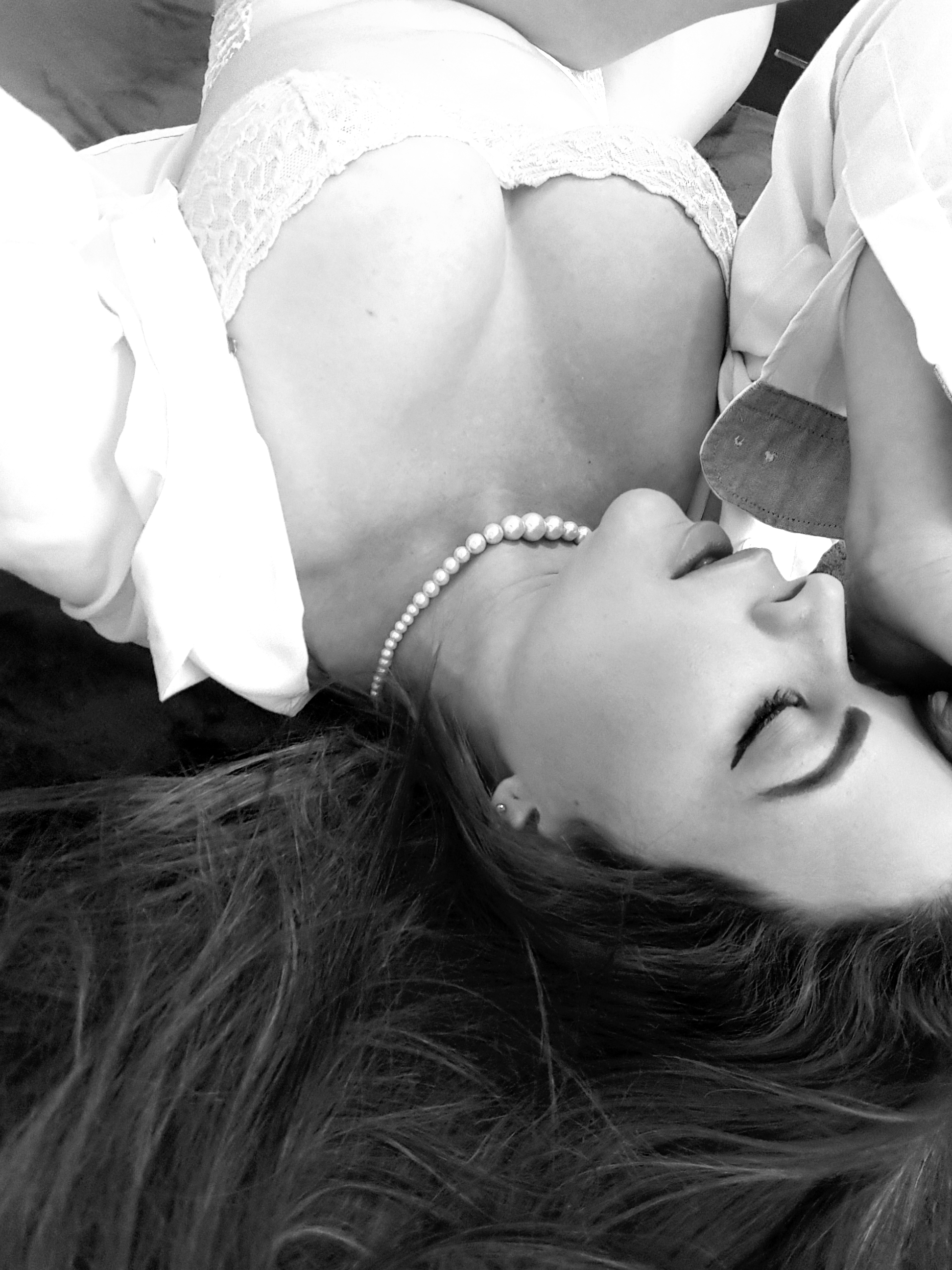 AliceBraga Alice Braga image: 1