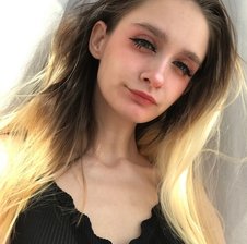 DaniellaxMart
