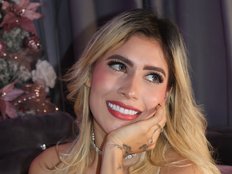 Аватар на LucyRouse