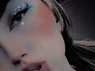 Emapariss How do I feel on Fridays? 