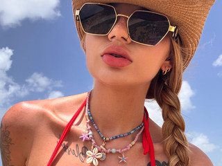 Sweetheart, I'm your cowgirl.