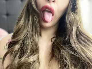 Nikole sexy