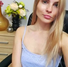 RunawayBlonde
