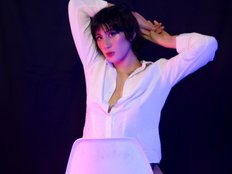 Red-moonn private show