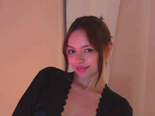 🌹 Look at me and kiss me 🌹