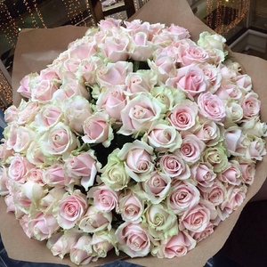 flowers. 2999 tokens