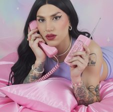 Queenramona_hot