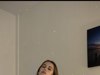 Emmy masturbates