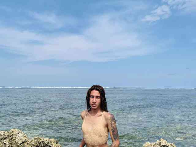 Transmedusaxxx