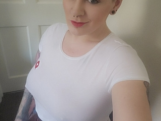 Meeeee