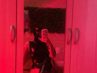 Live трансляция alex_is - Runet.cam