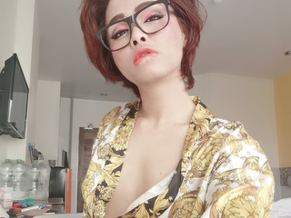 Love​ me​ tip​ me​ darling​