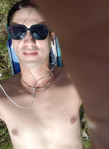 Licklikelife BG photo 13416272